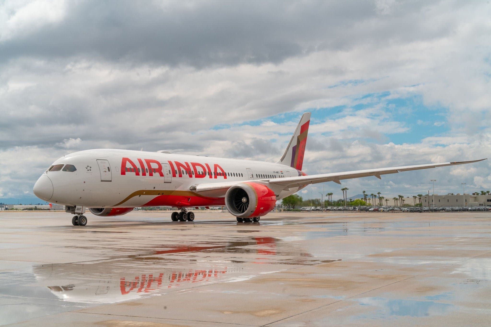 Air India Boeing 787-8 in the airline livery