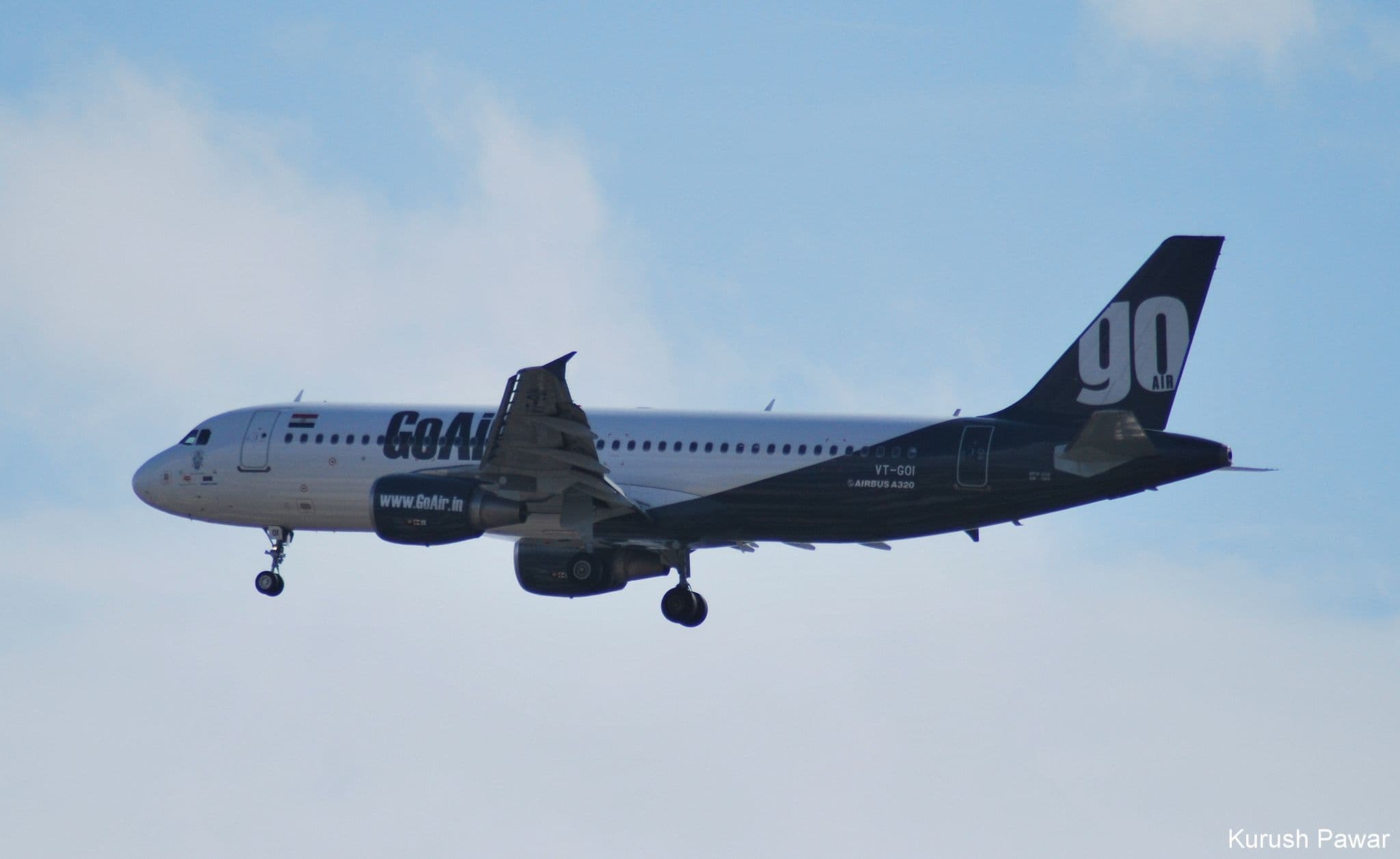 GoAir (now Go First) Airbus A320 VT-GOI on approach to Mumbai